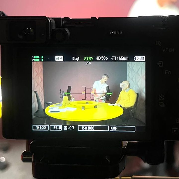 پشت صحنه اپیزود هشتم